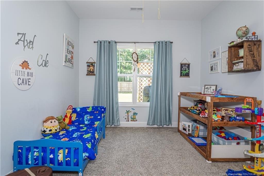 Mallie Ct, Fayetteville, NC 28312