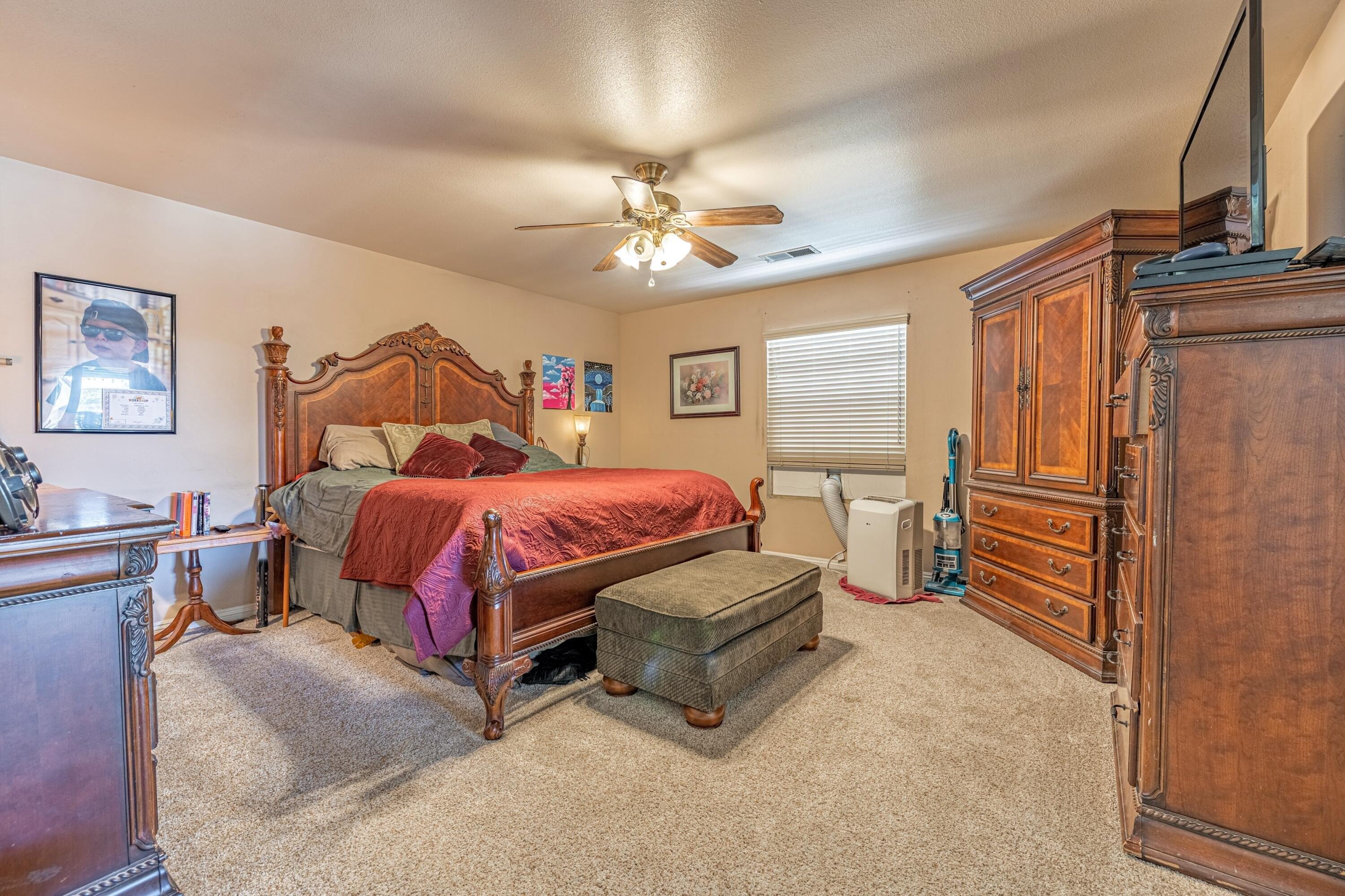 W Avenue J12, Lancaster, CA 93536