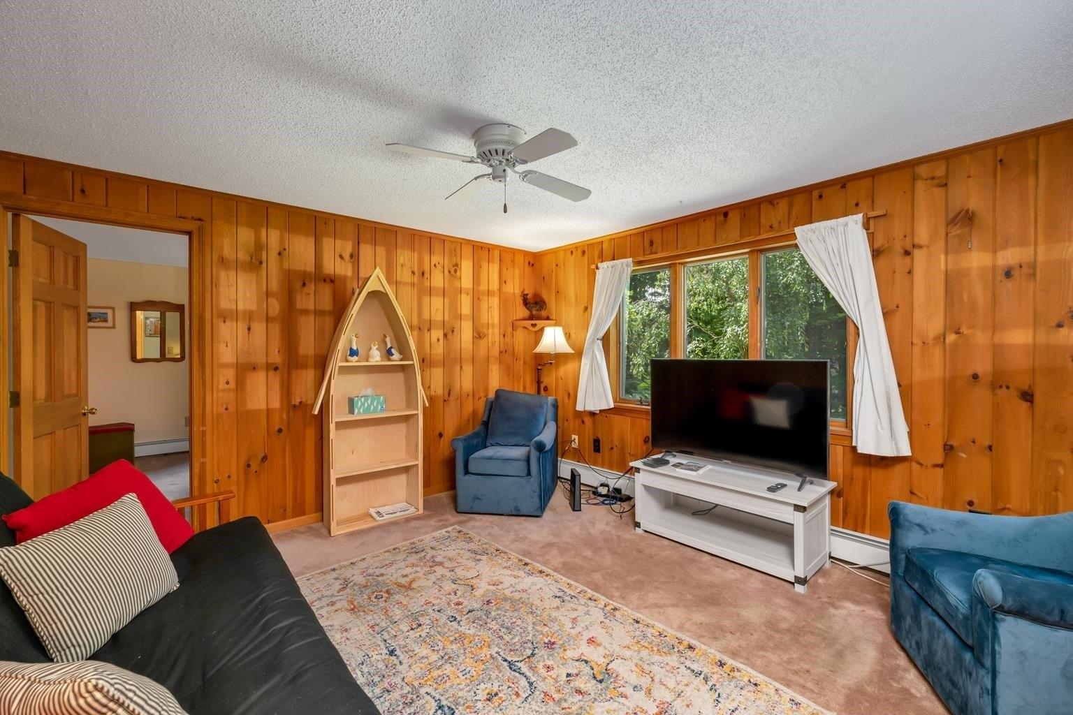 Hawkins Pond Rd, Center Harbor, NH 03226