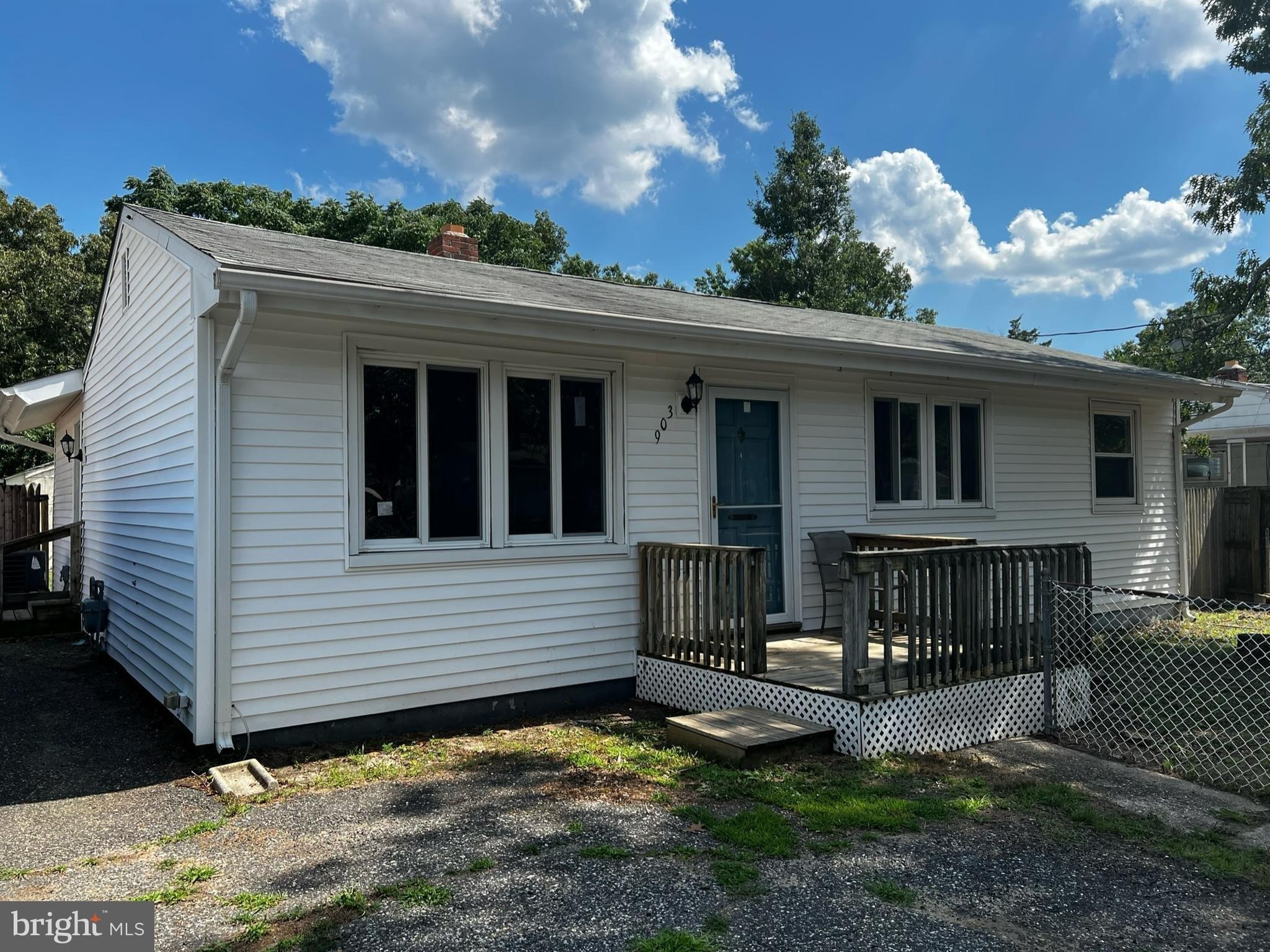 Columbine Ave, Millville, NJ 08332