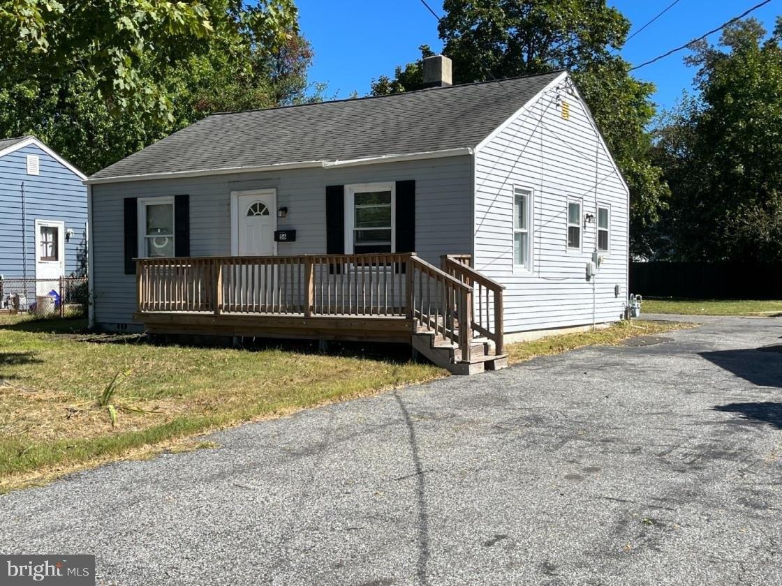 Franklin Ave, Clementon, NJ 08021