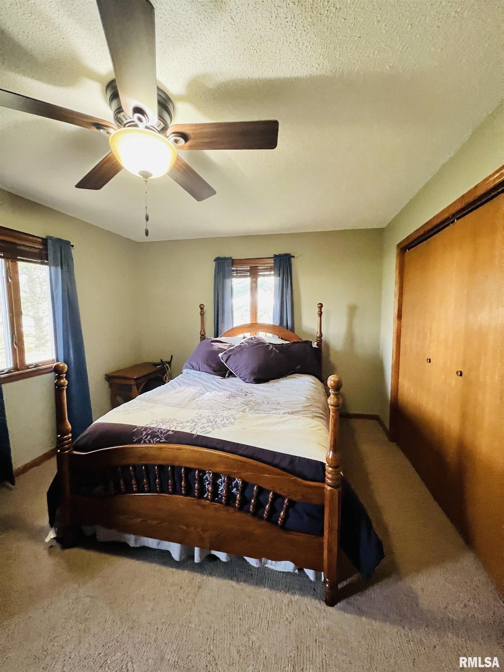 E 1600th St, Bushnell, IL 61422