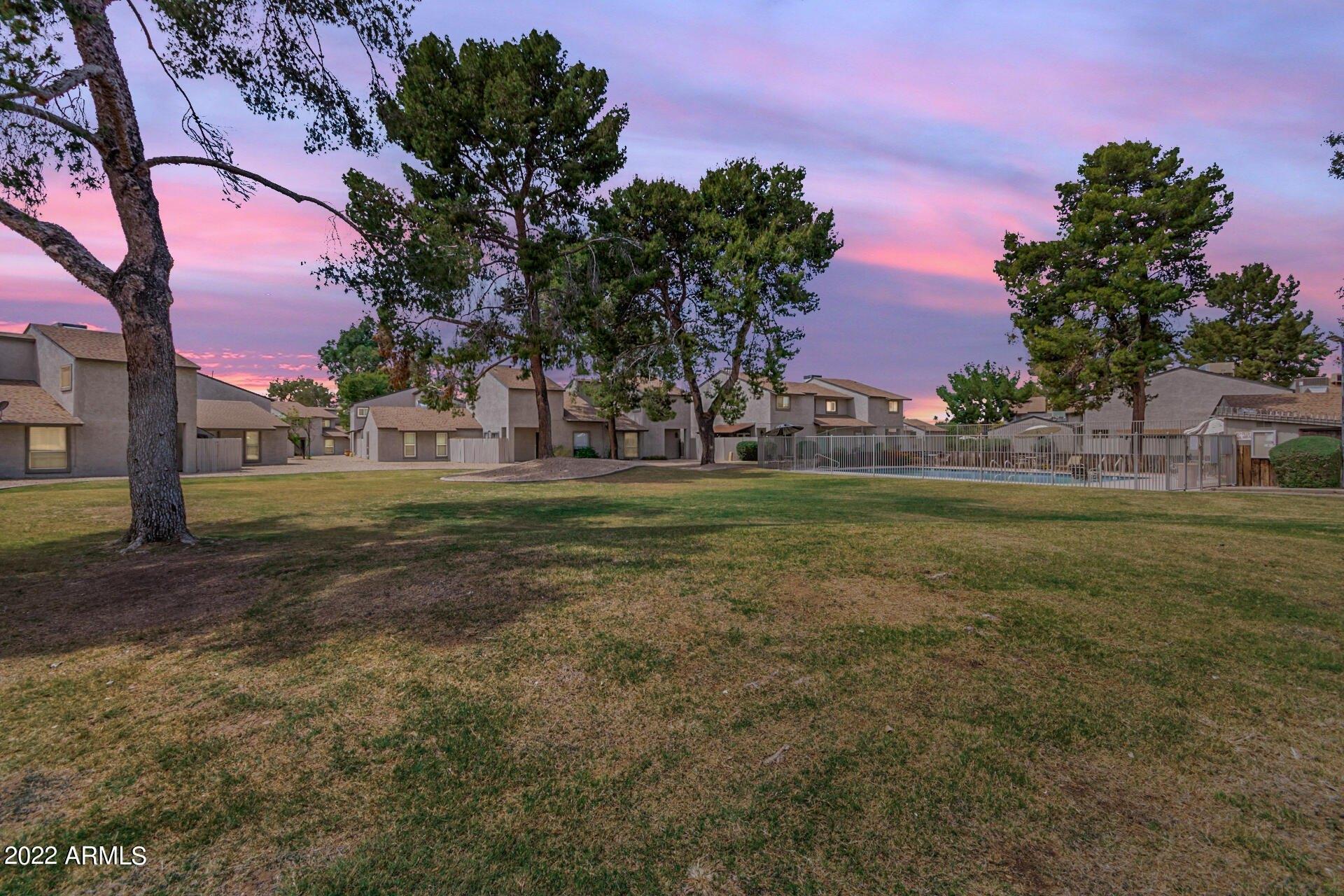 E Ponderosa Ln, Phoenix, AZ 85022
