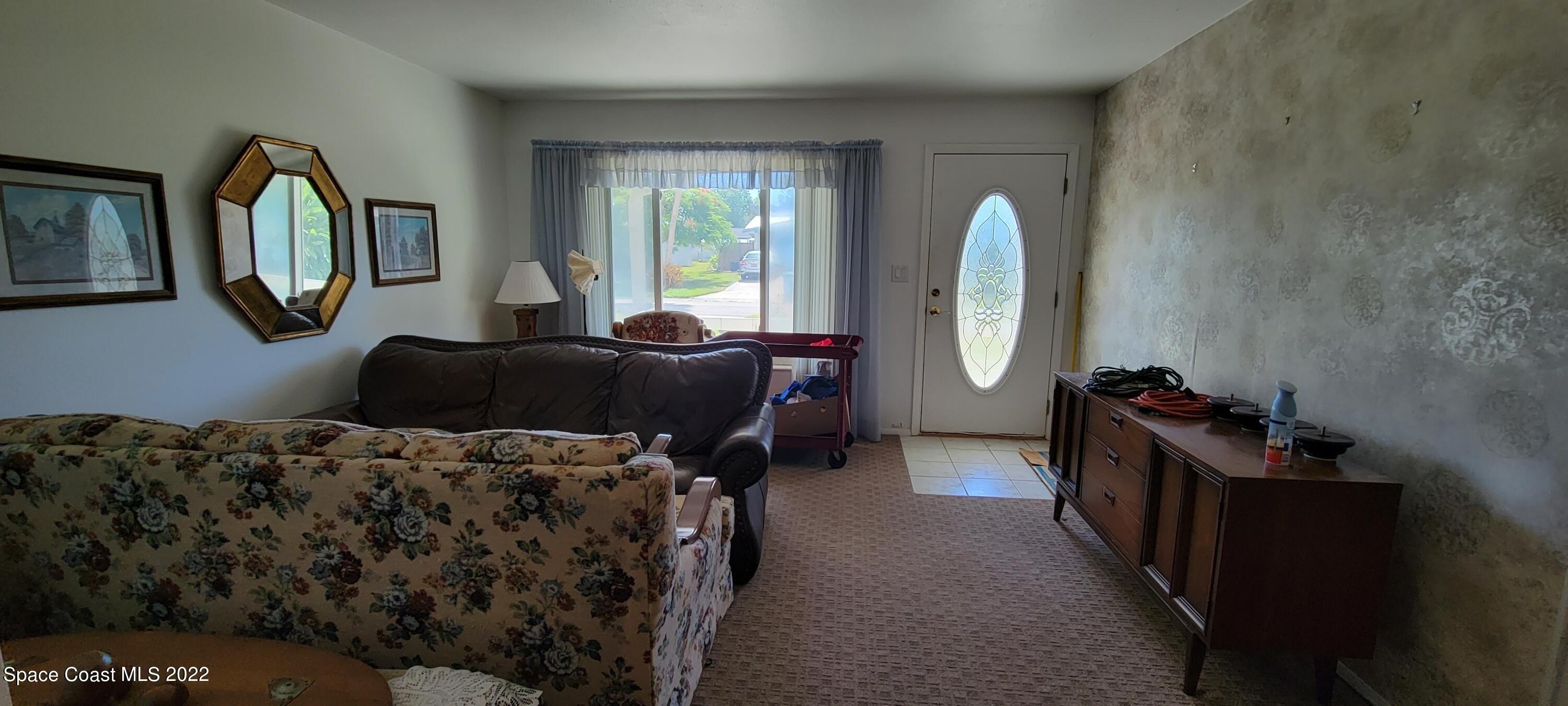 Mohawk Ave, Melbourne, FL 32935
