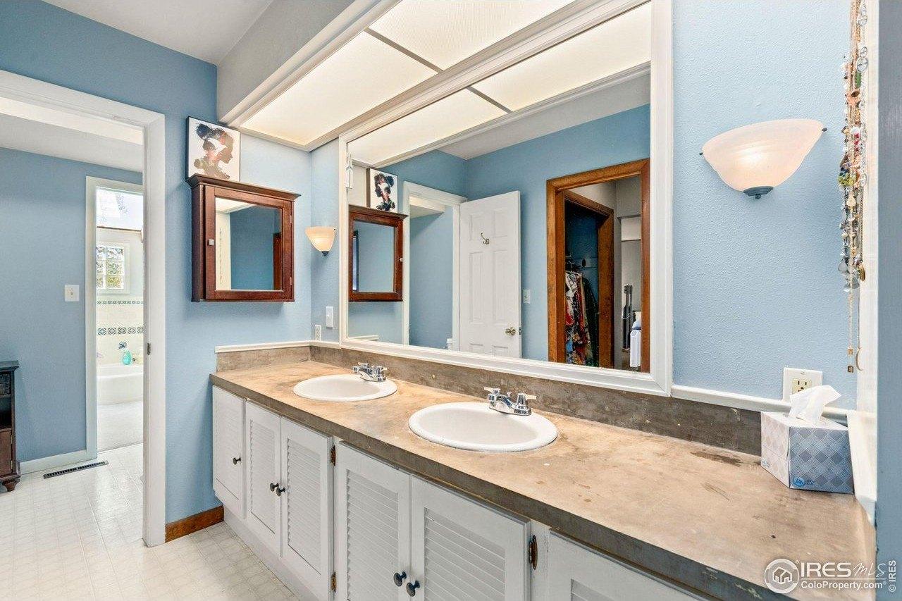 Frances Dr, Loveland, CO 80537