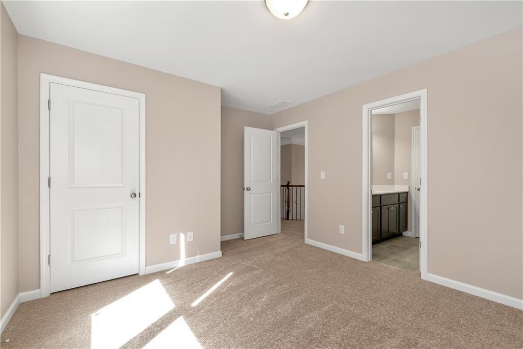 Trilogy Park Trl, Hoschton, GA 30548
