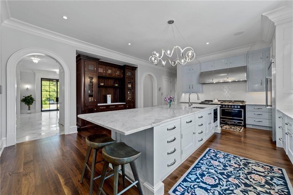 Wentworth Dr, Greensboro, NC 27408