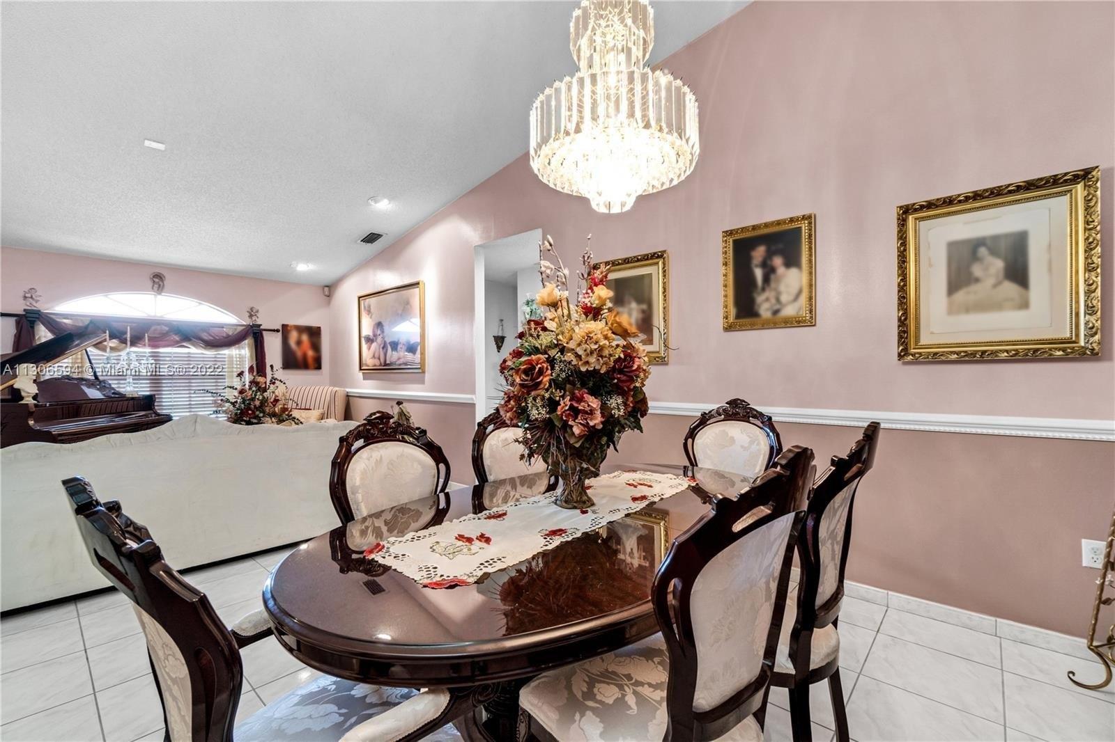 Sw 30th St, Miami, FL 33175