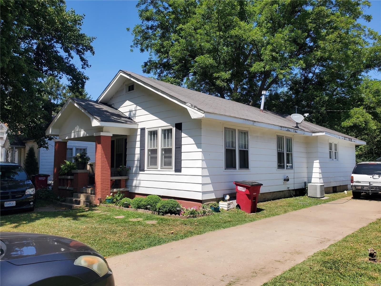 S New Madrid St, Sikeston, MO 63801