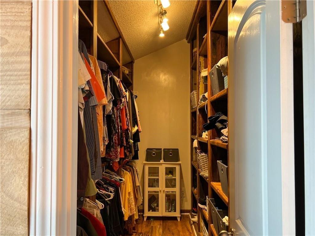 Martin Rd, Roswell, GA 30076