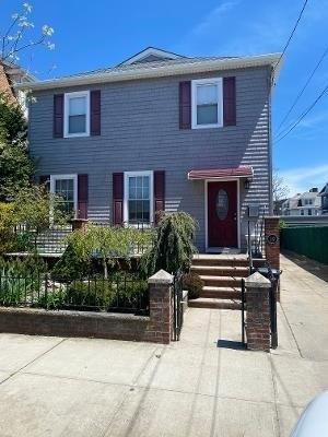 Beach 118th St, Rockaway Park, NY 11694