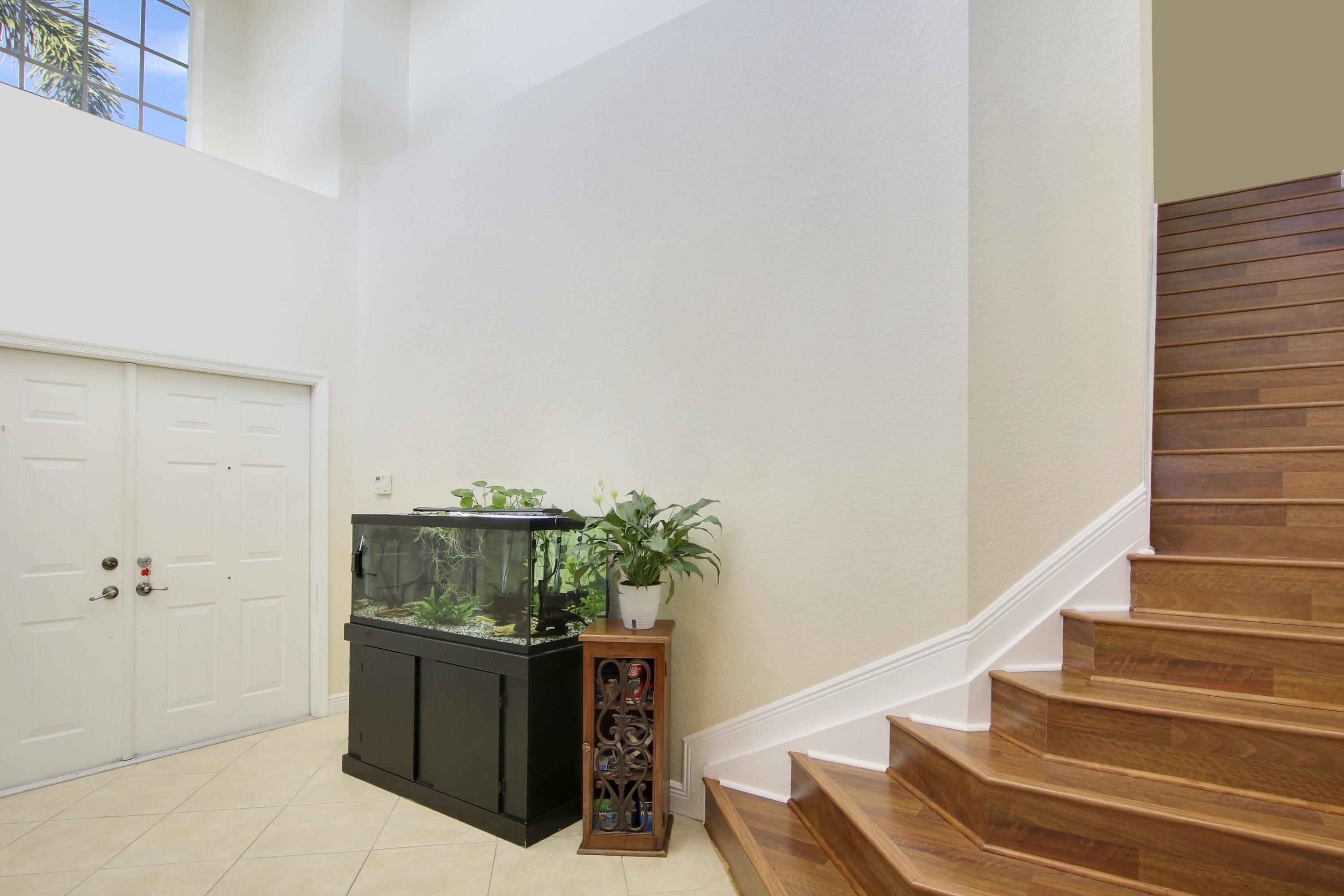 Pebble Ridge Ln, West Palm Beach, FL 33411