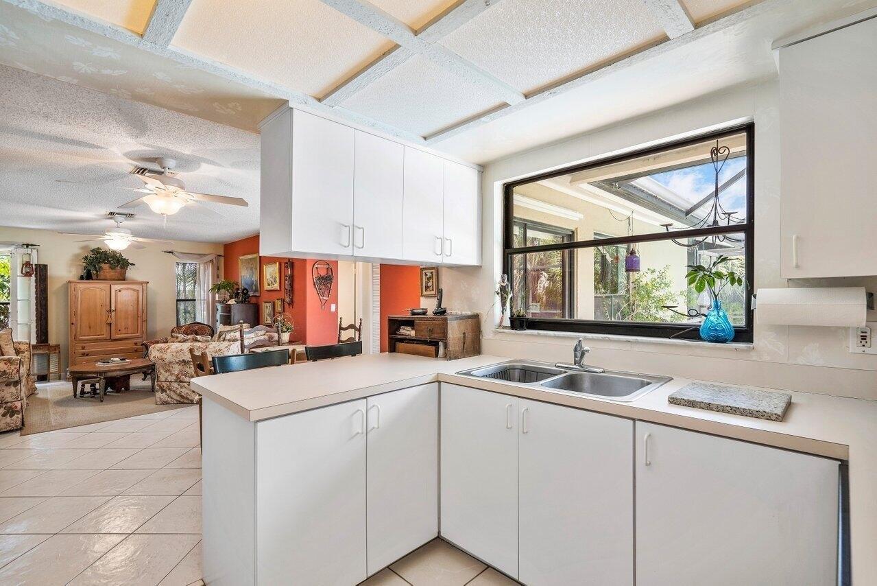 Birchwood Dr, Boca Raton, FL 33487