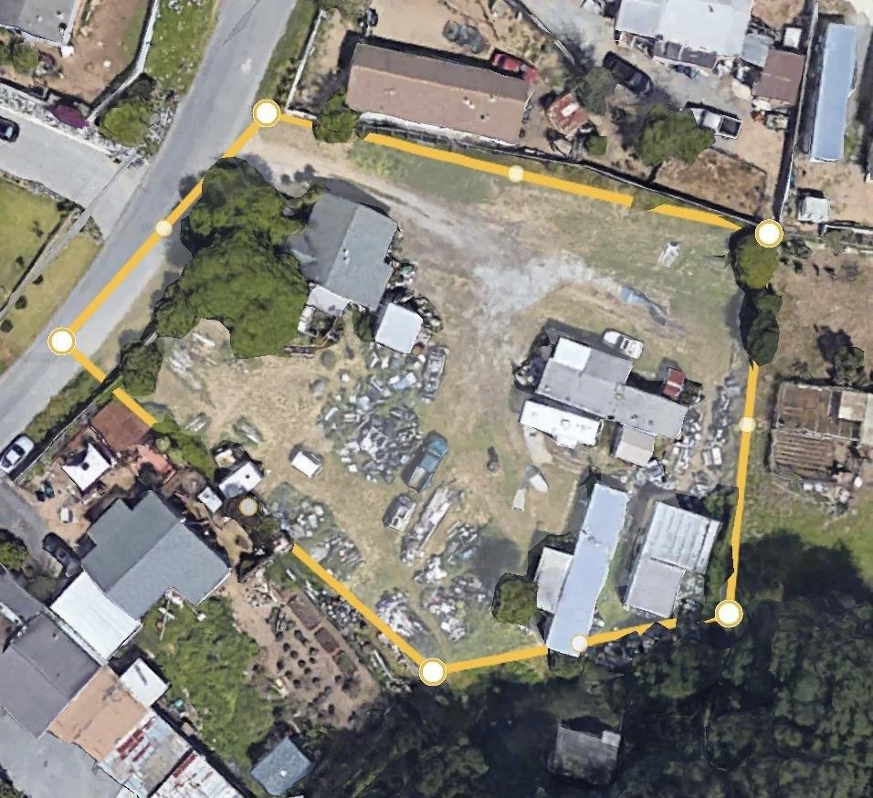 Las Lomas Dr, Royal Oaks, CA 95076