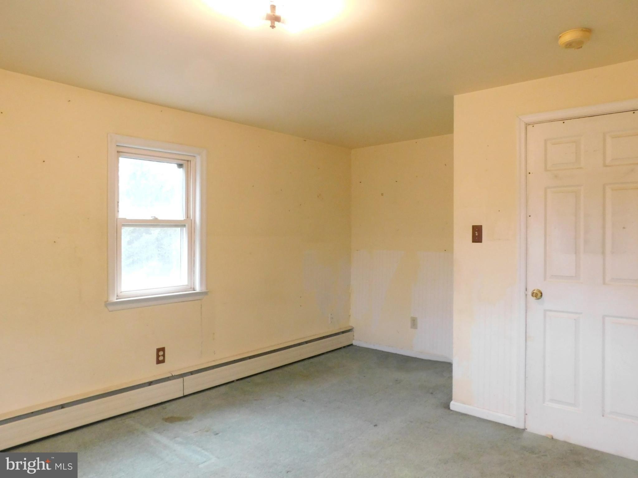 Jackson Rd, Mullica Hill, NJ 08062