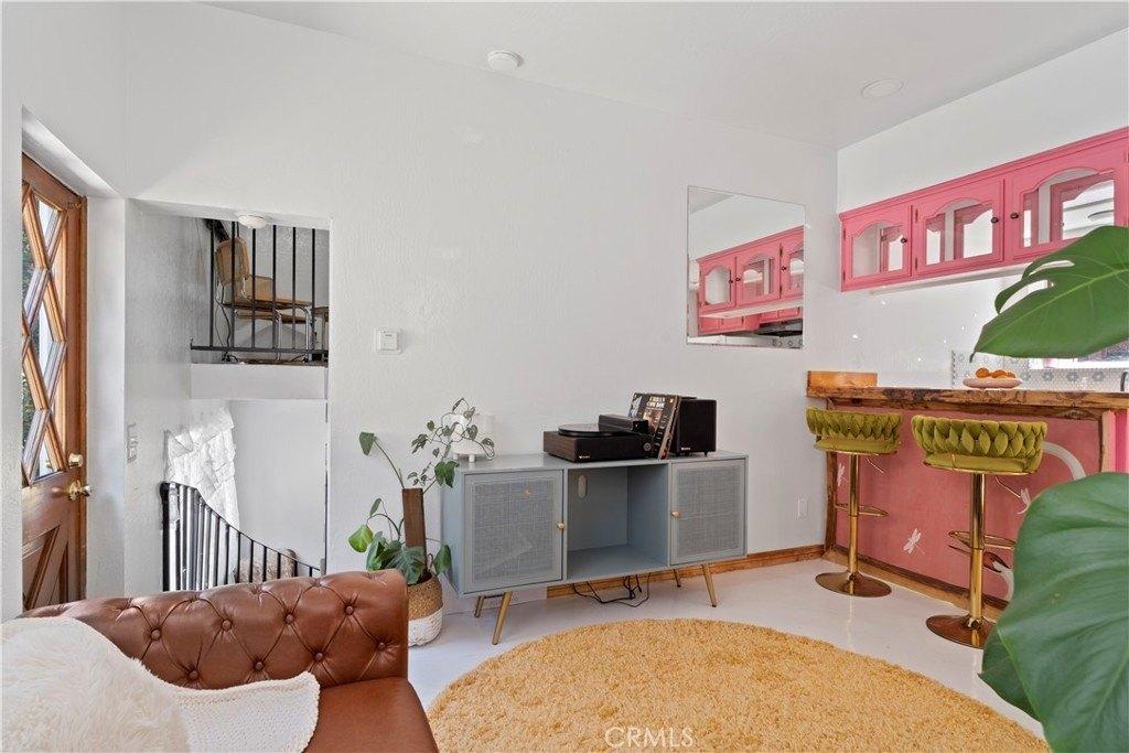 Fern Dr, Crestline, CA 92325