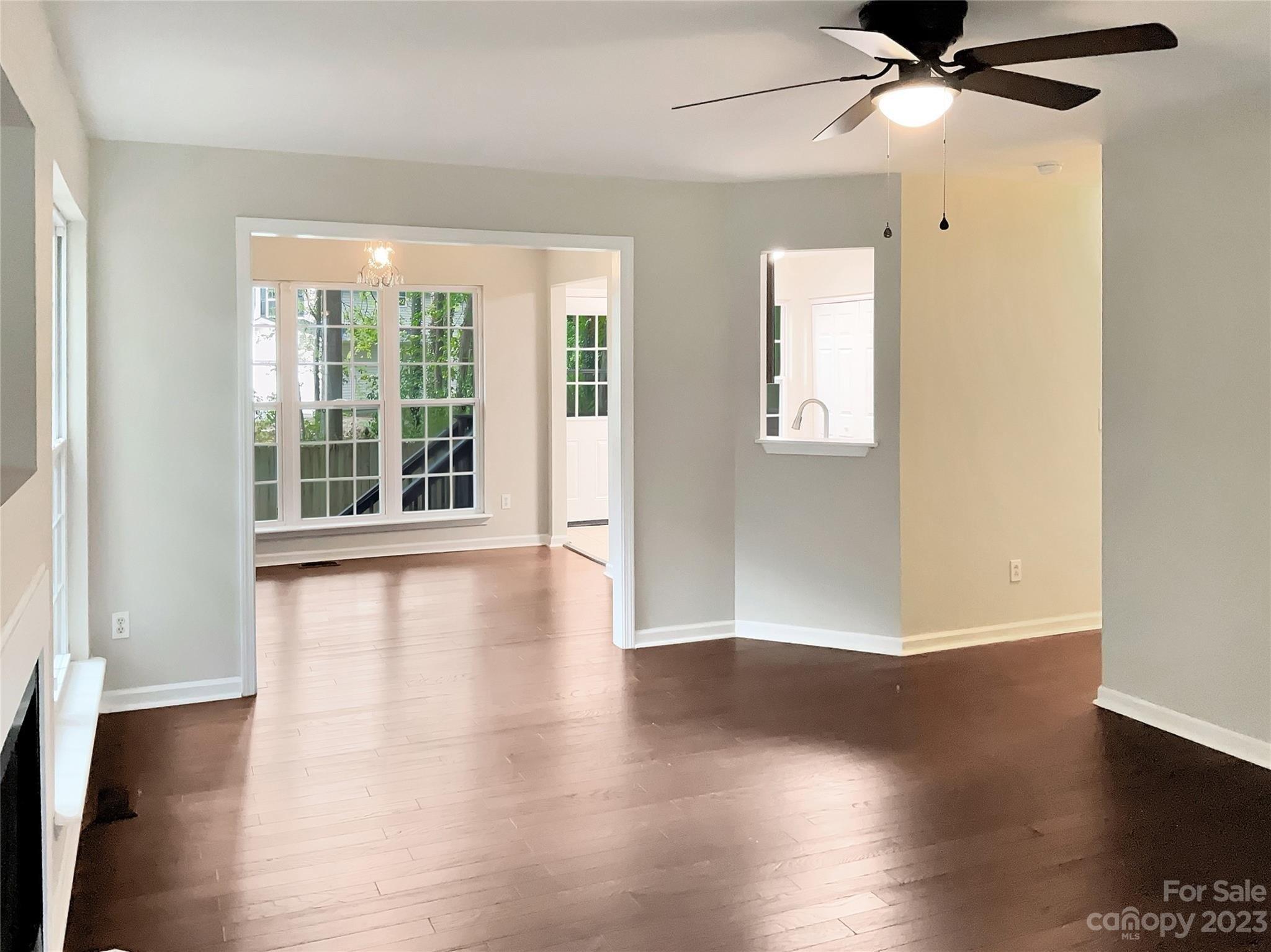 Bella Vista Ct, Charlotte, NC 28216