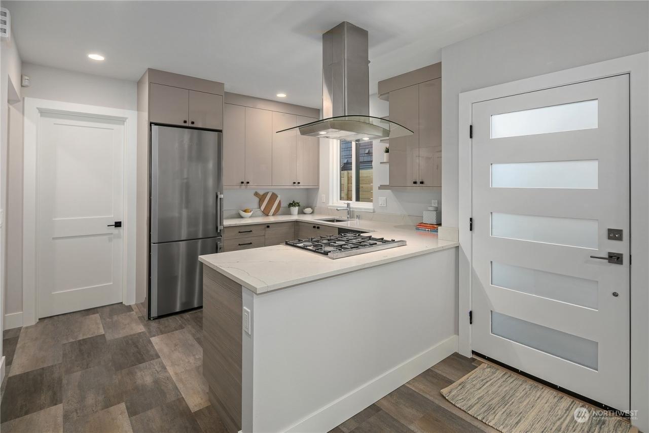 S Dearborn St, Seattle, WA 98144