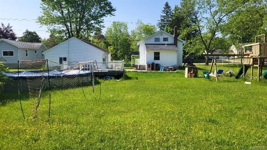 Heinrich Rd, Hamburg, NY 14075