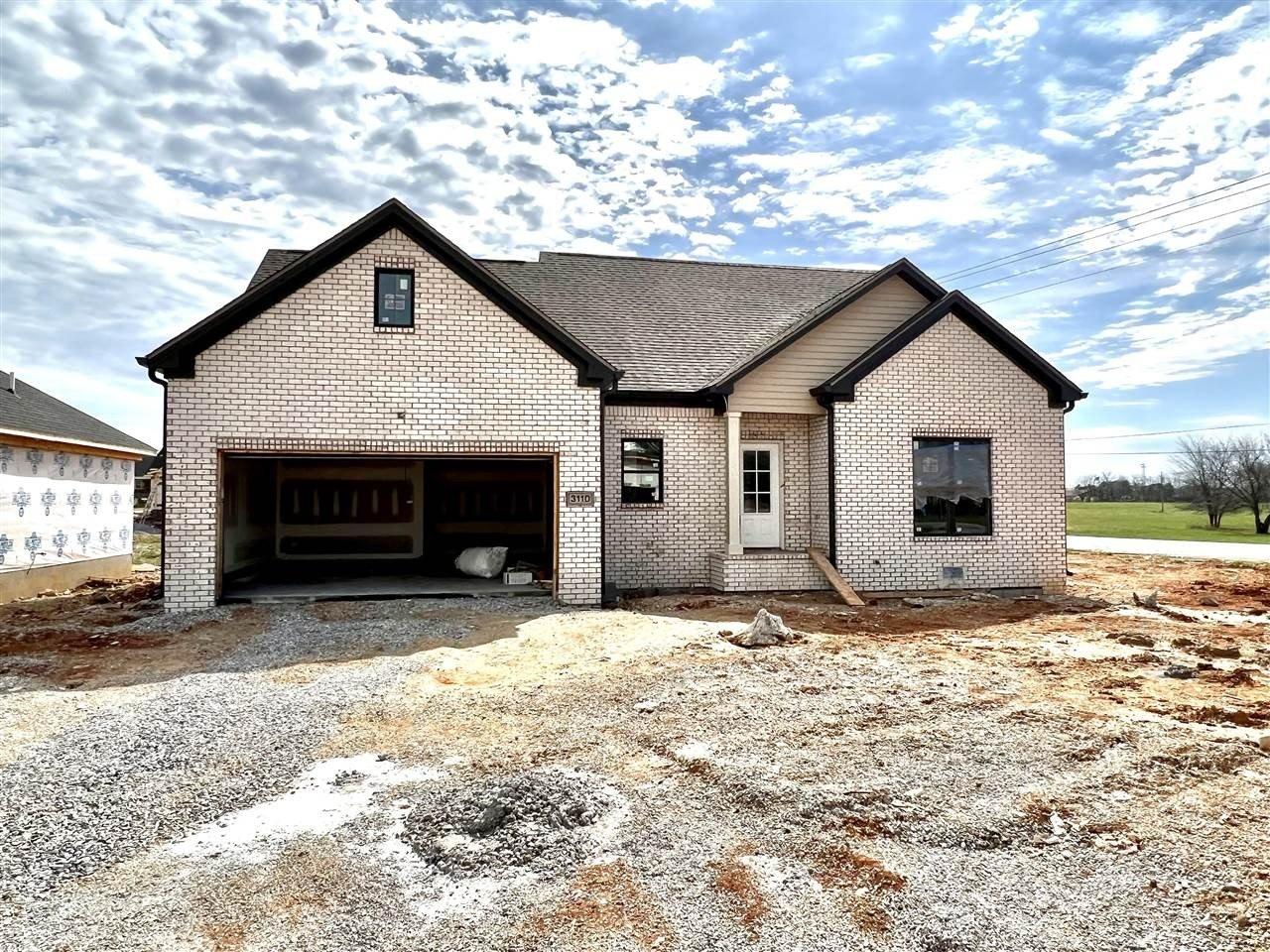 White Ash St, Bowling Green, KY 42101