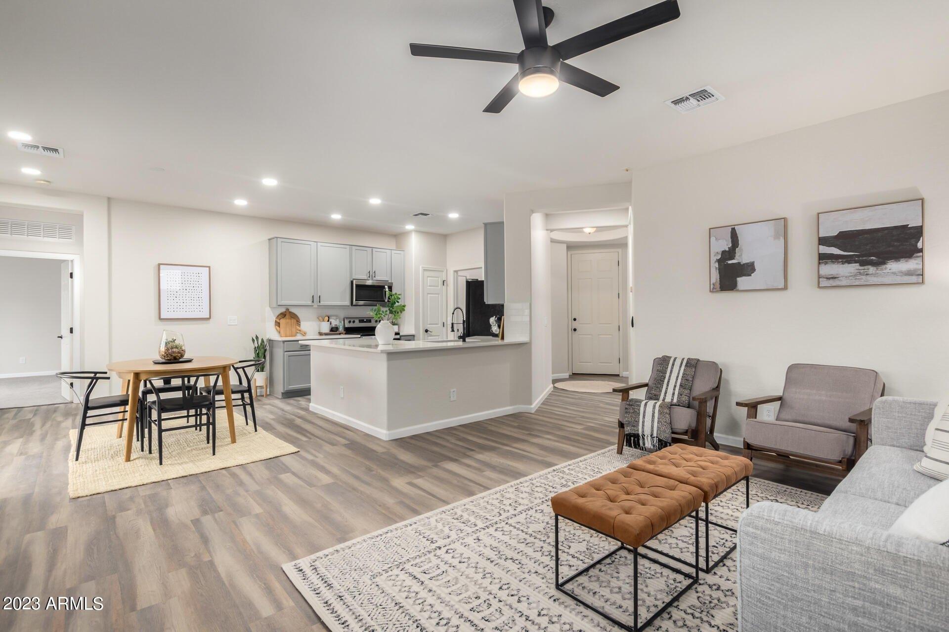 E Gary Way, Phoenix, AZ 85042