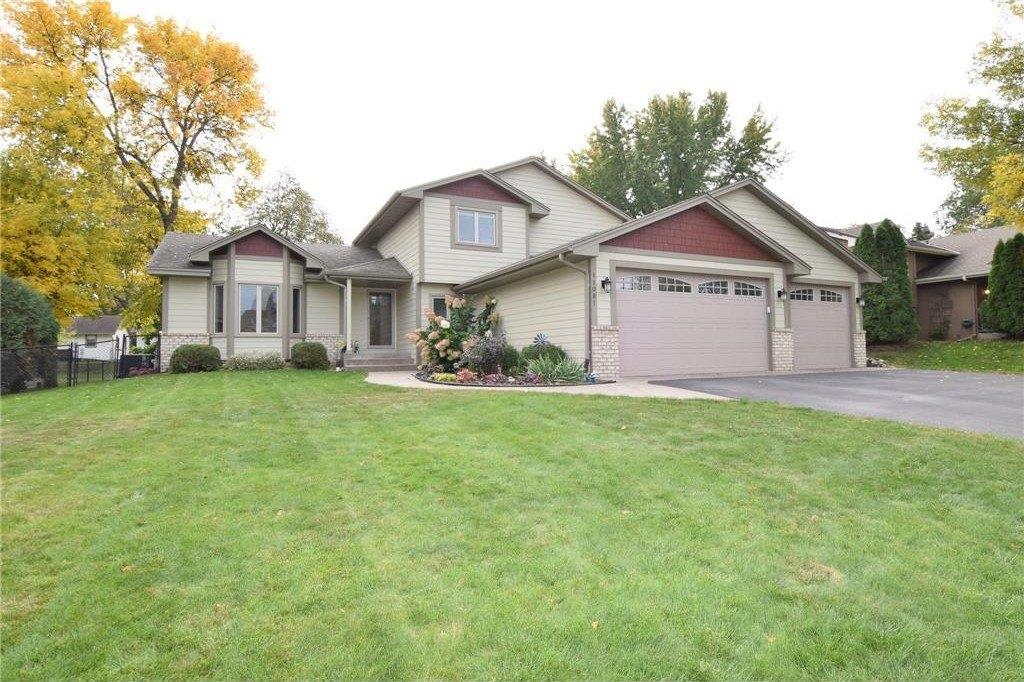 69th Pl N, Maple Grove, MN 55369