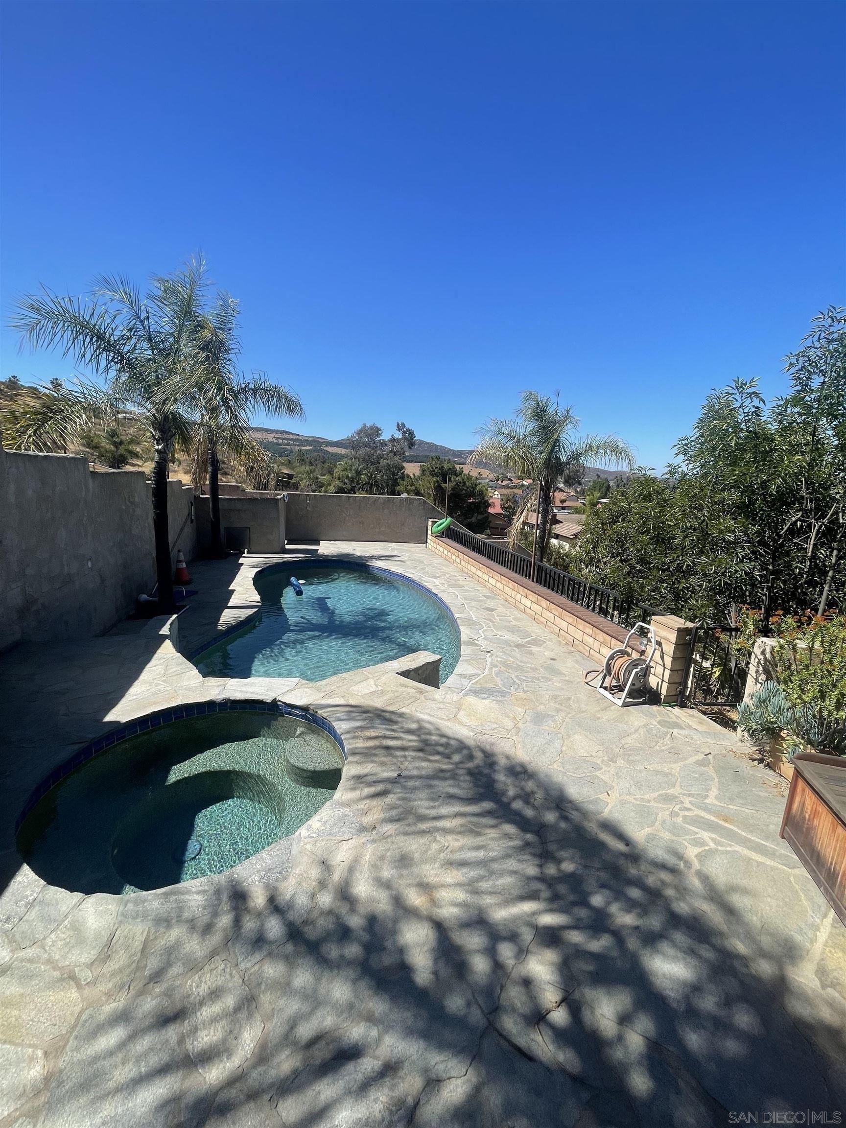 Palomino Ridge Dr, Lakeside, CA 92040