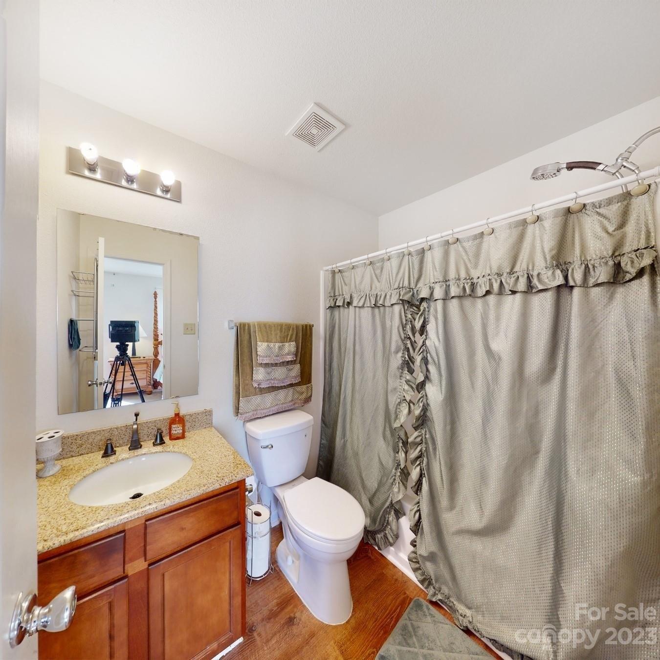 Zander Woods Ct, Mount Holly, NC 28120