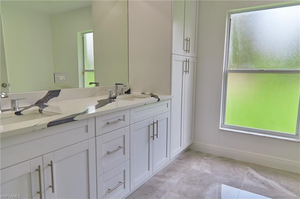 47th Ave Ne, Naples, FL 34120