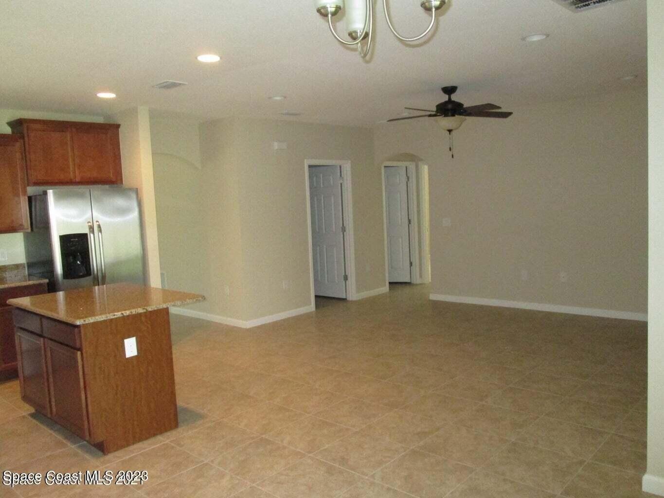 Harvest Cir, Rockledge, FL 32955