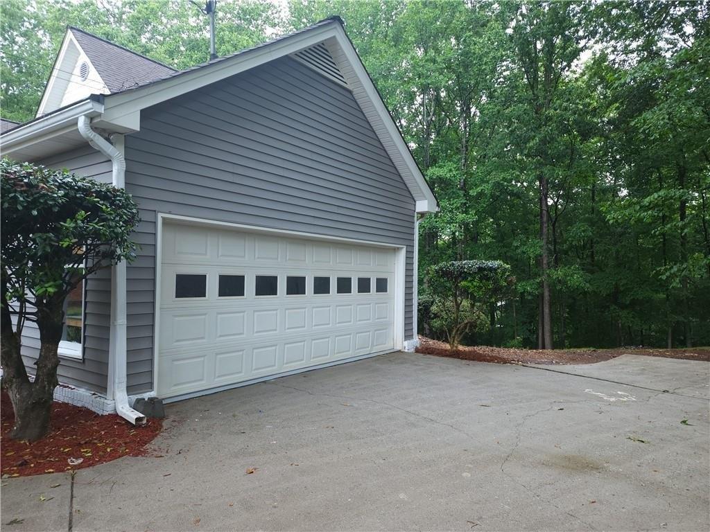 Yoshing Ct, Snellville, GA 30039