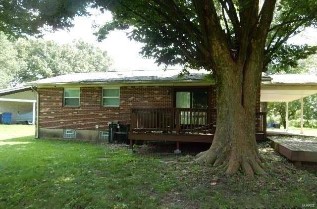 Farthing Ct, Florissant, MO 63031