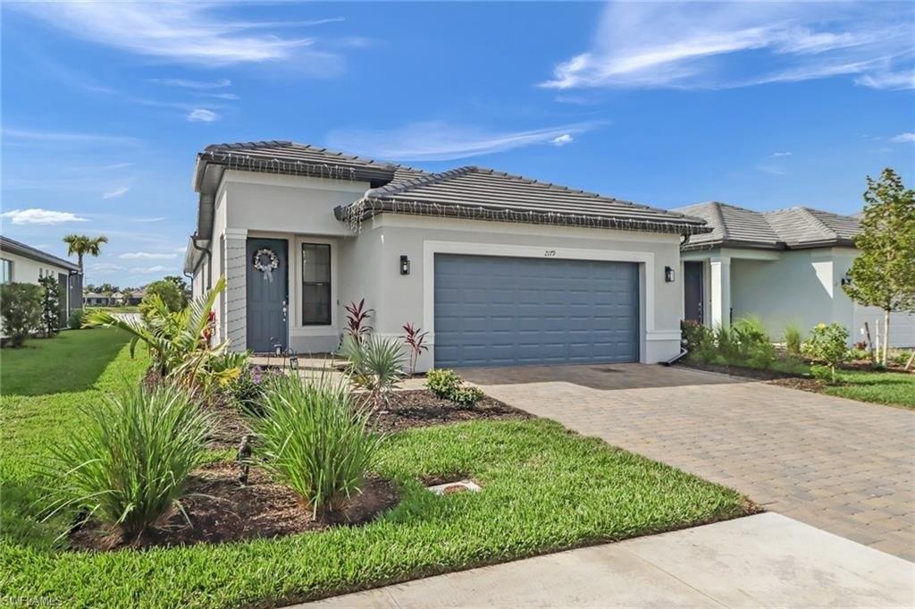 Yellowfin Cir, Naples, FL 34114