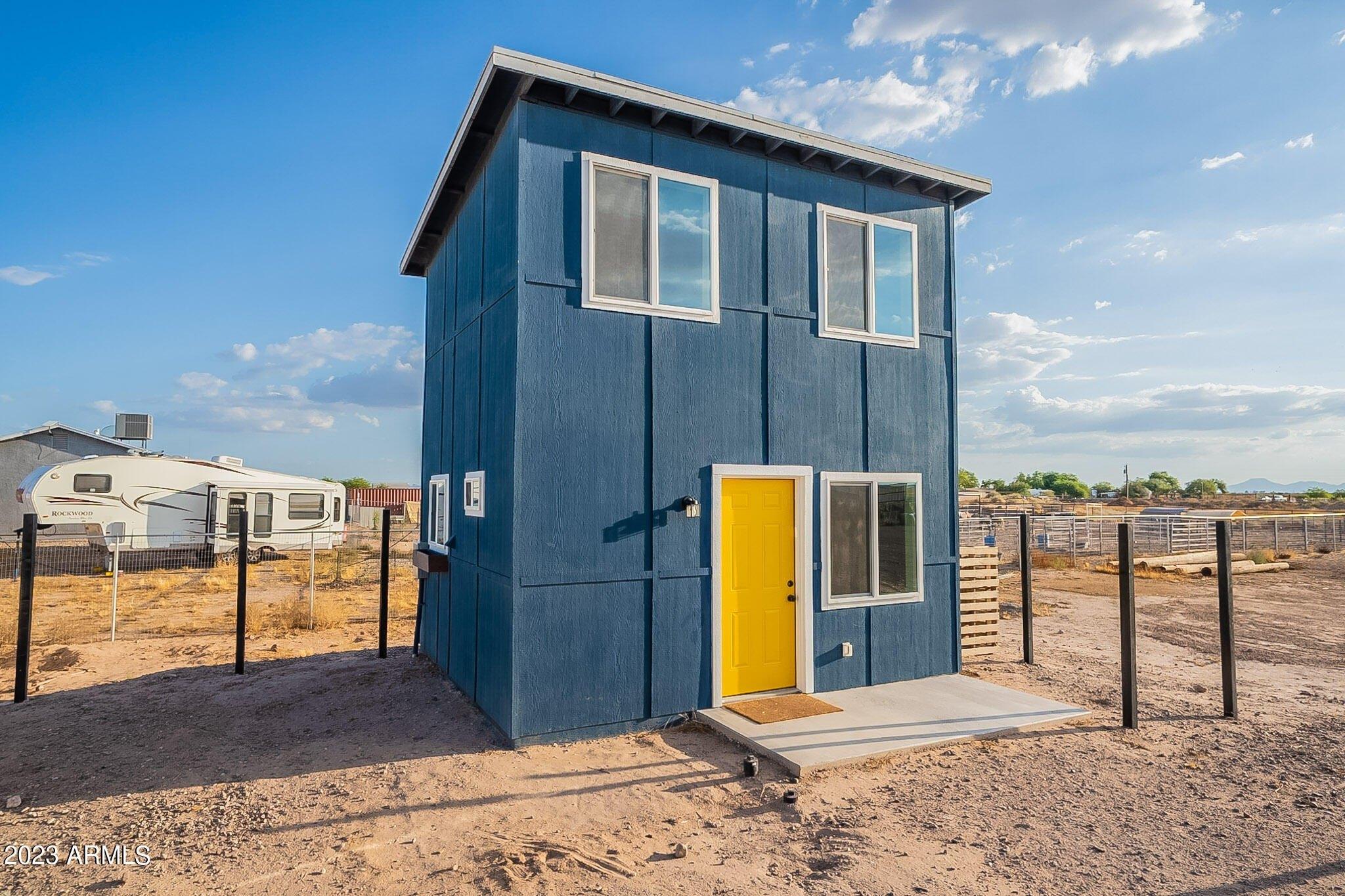 N Flores Ln, Casa Grande, AZ 85194