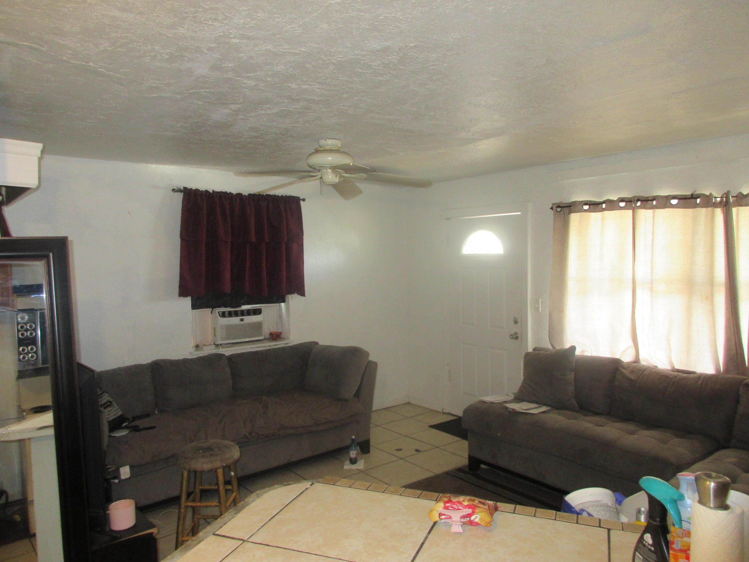 Se Anthion Way, Hobe Sound, FL 33455