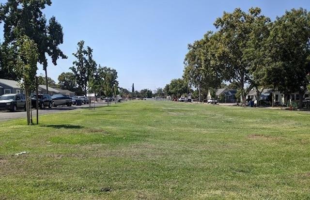 E Mckenzie Ave, Fresno, CA 93702