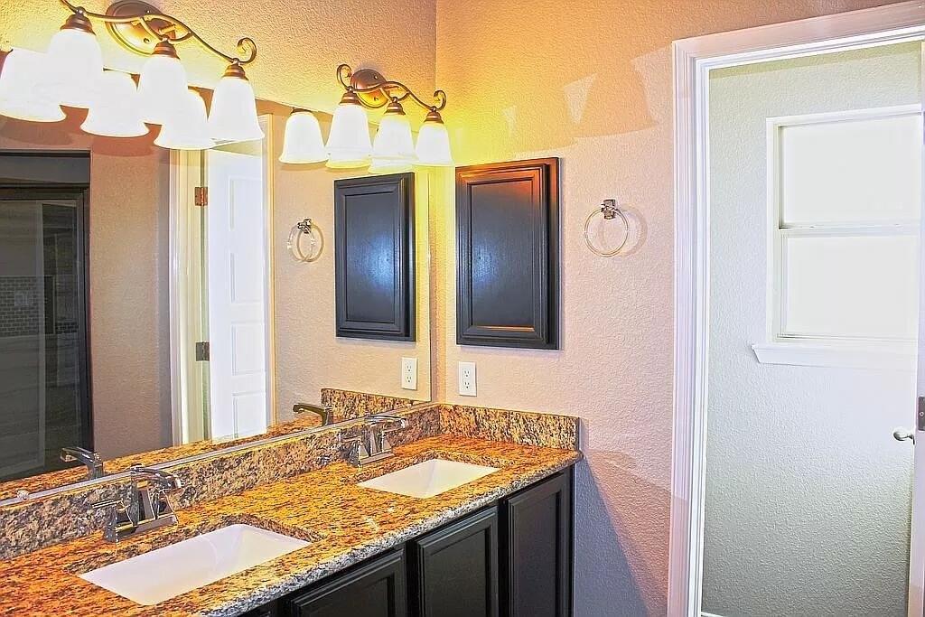 Sun Kings St, El Paso, TX 79928