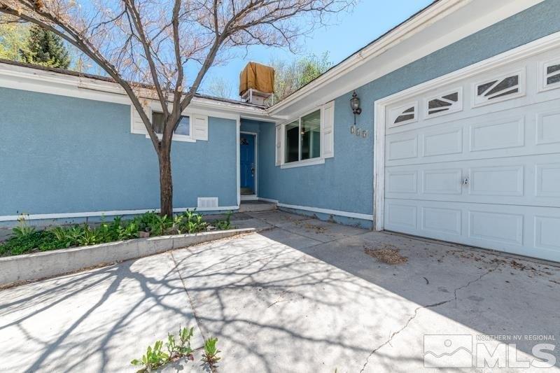 Akard Dr, Reno, NV 89503