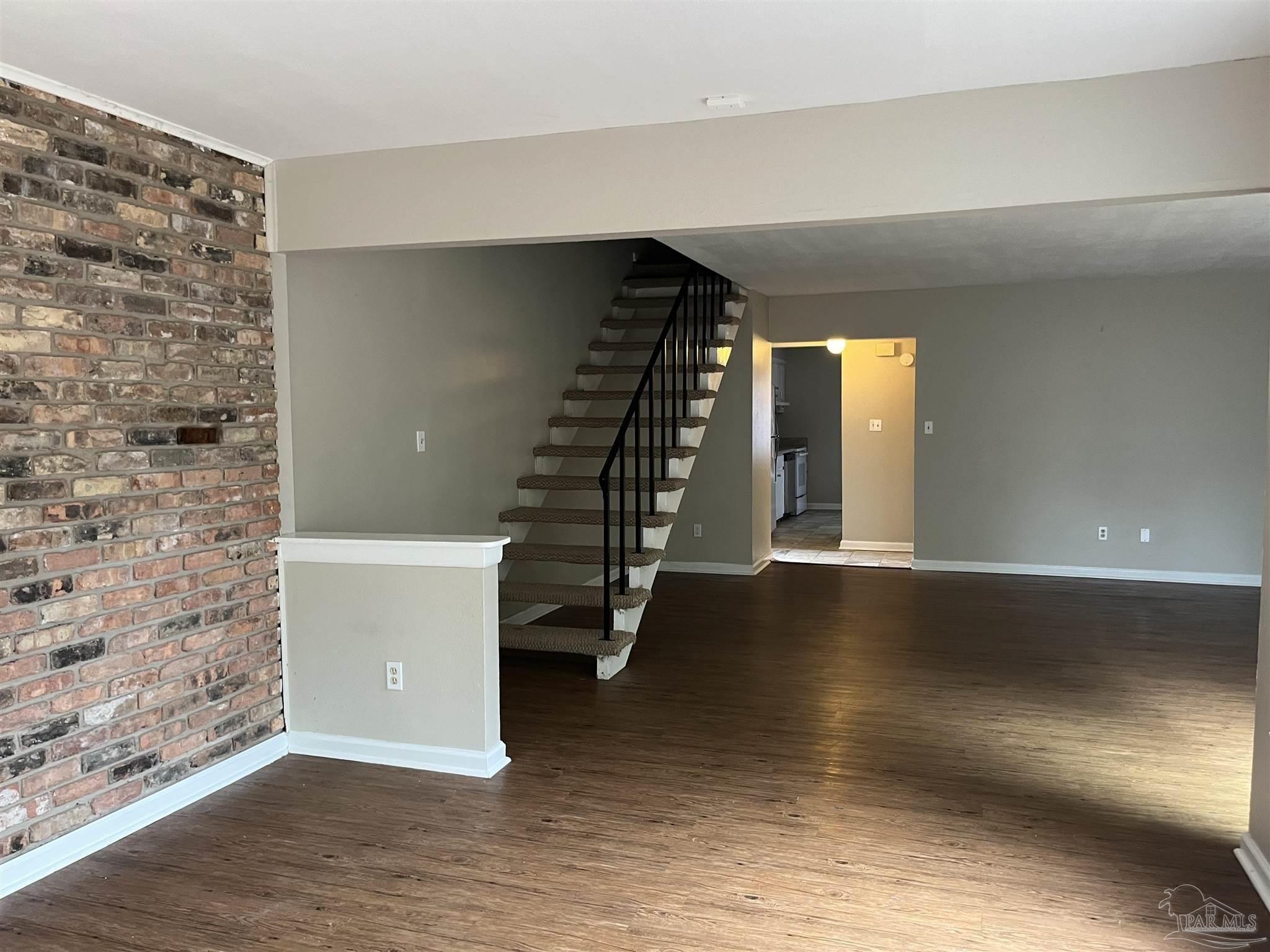 Huron Dr, Pensacola, FL 32507