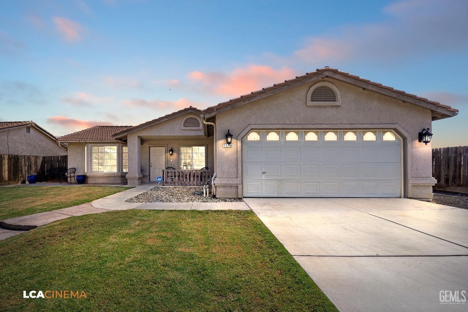 Sherry Ct, Mc Farland, CA 93250