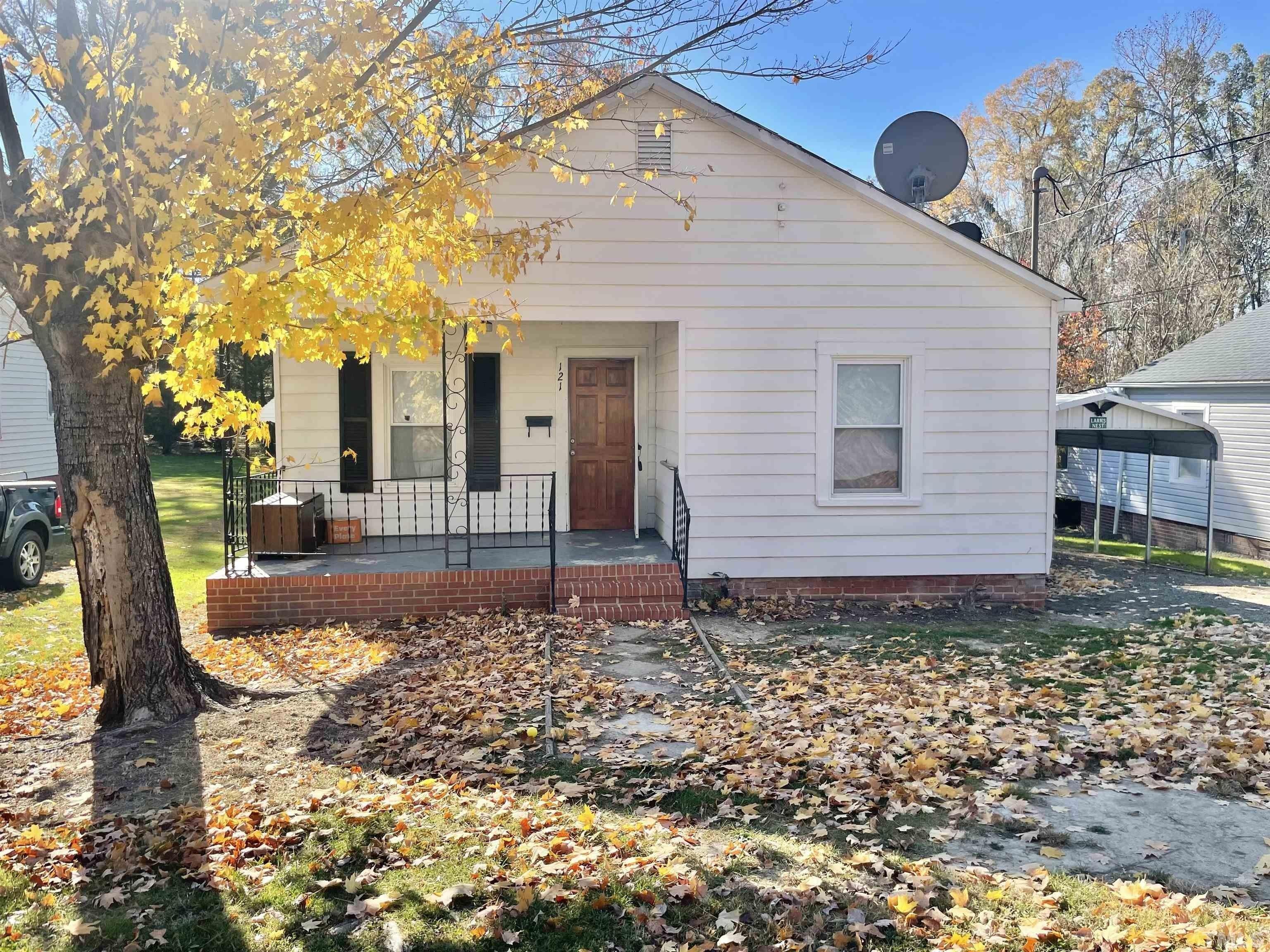 Clayton St, Roxboro, NC 27573