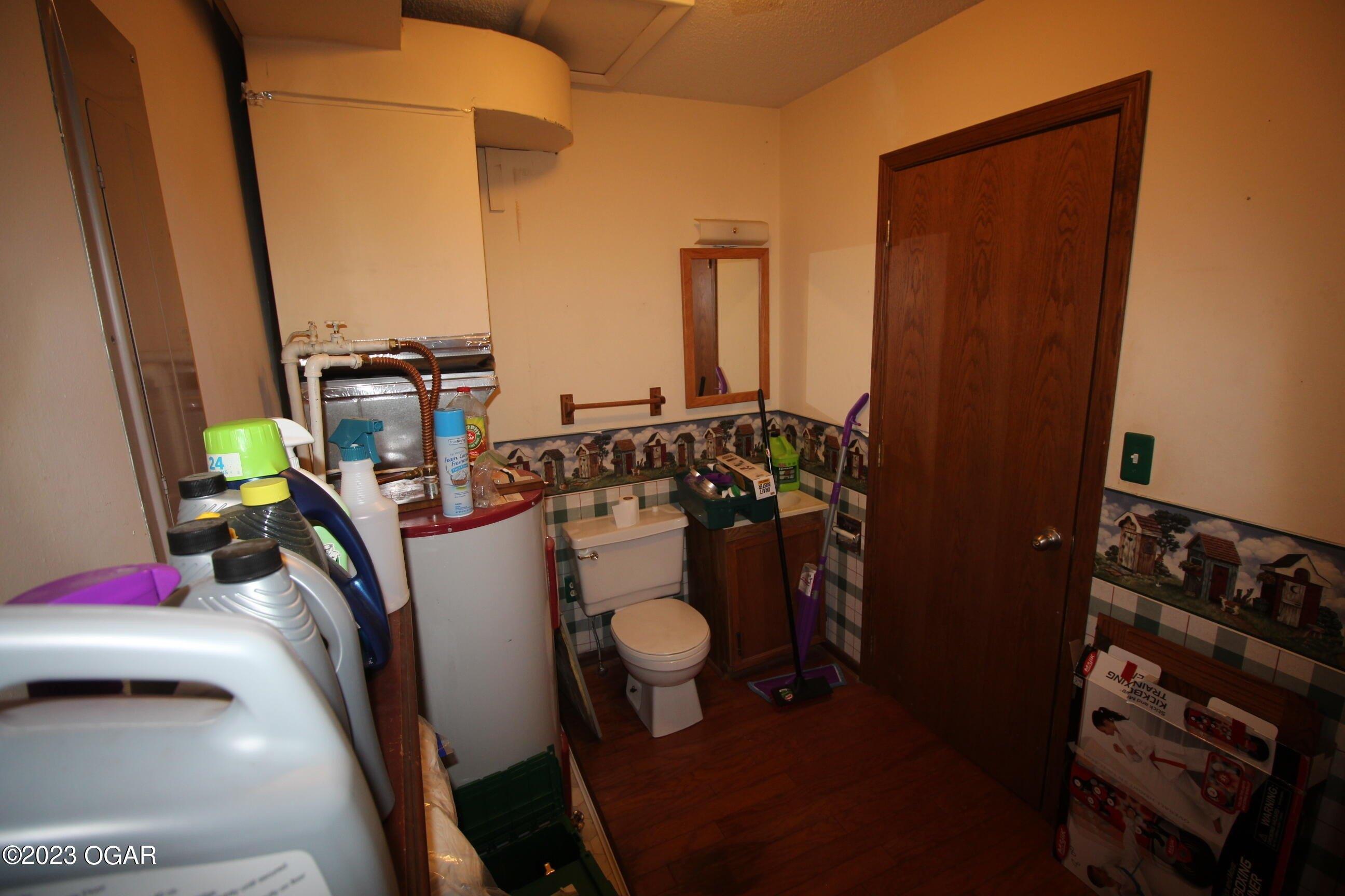 Kentucky Rd, Neosho, MO 64850