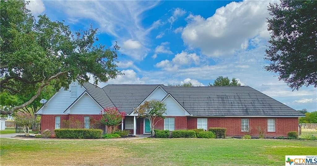 Hunters Way, Victoria, TX 77904