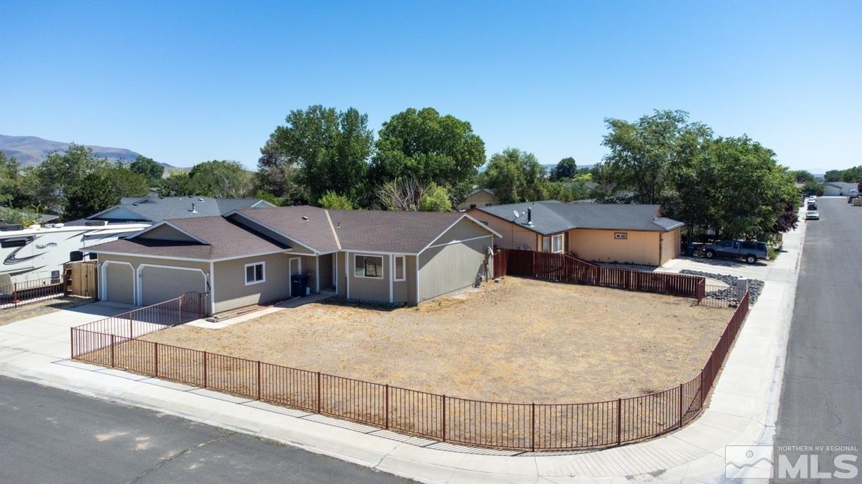 Farm Cir, Fernley, NV 89408