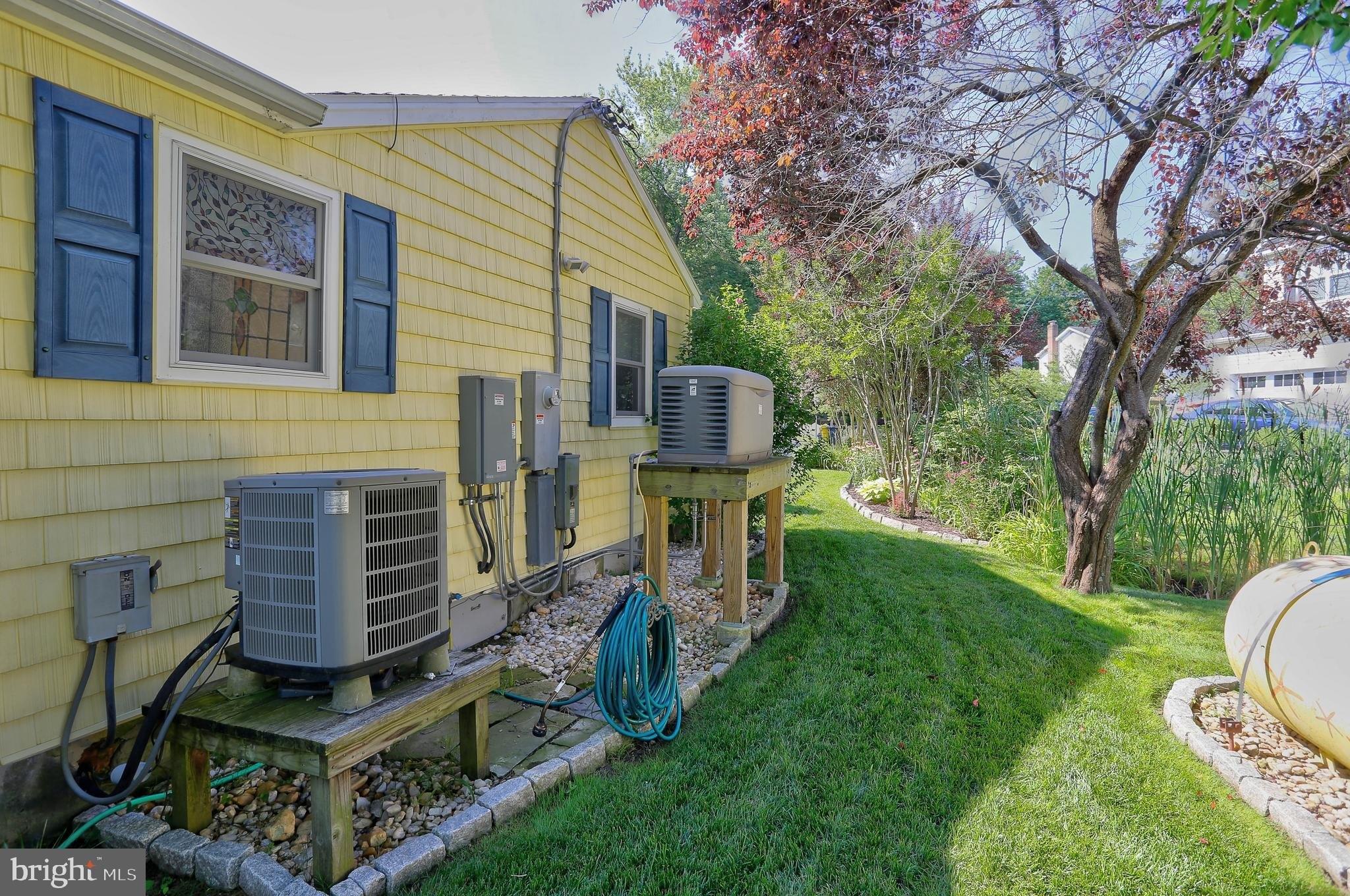 Flood Ave, Deale, MD 20751