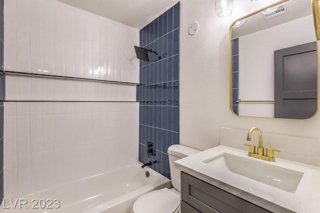 Melville Dr, Las Vegas, NV 89102