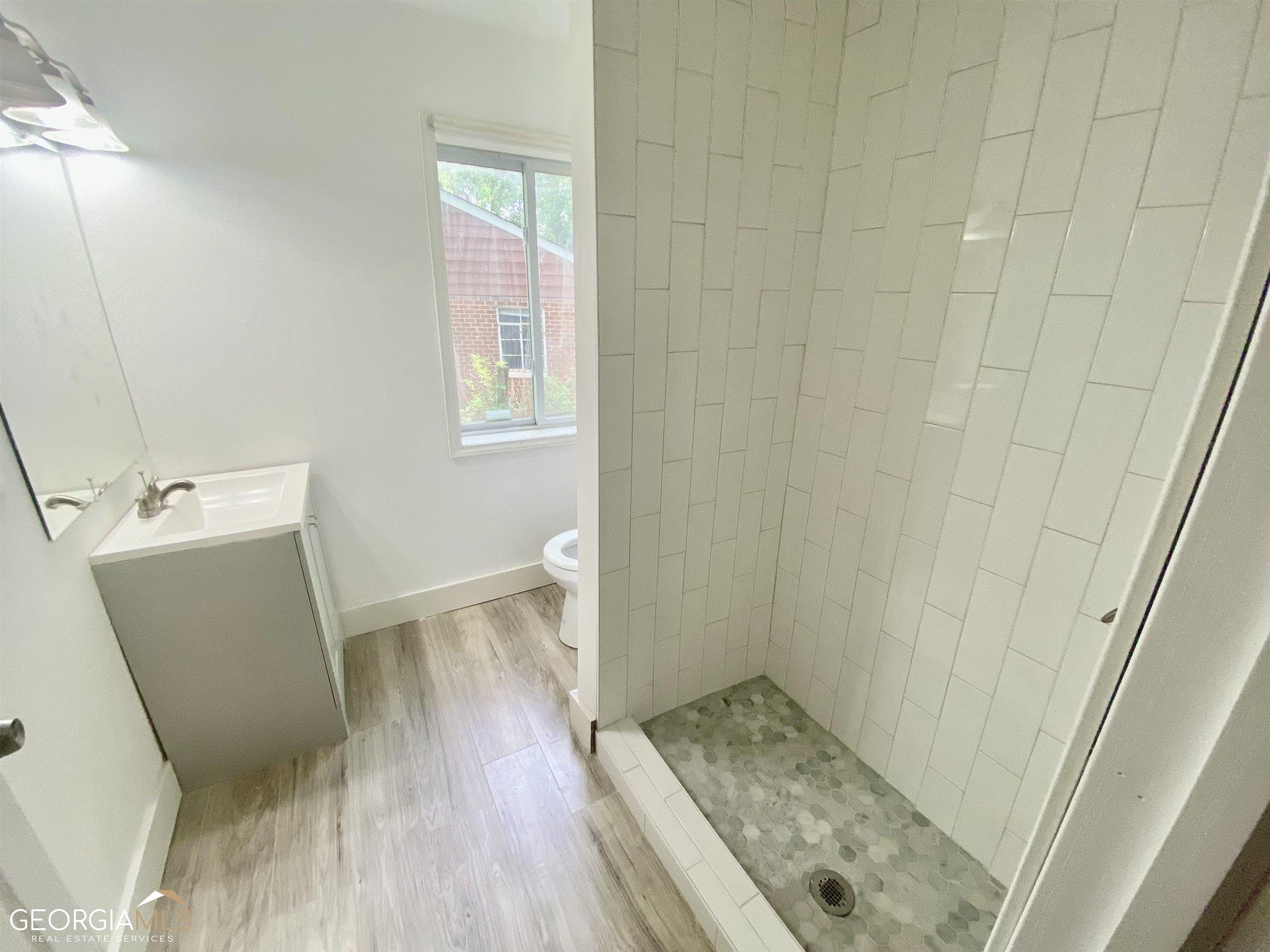 Fambrough Cir, East Point, GA 30344
