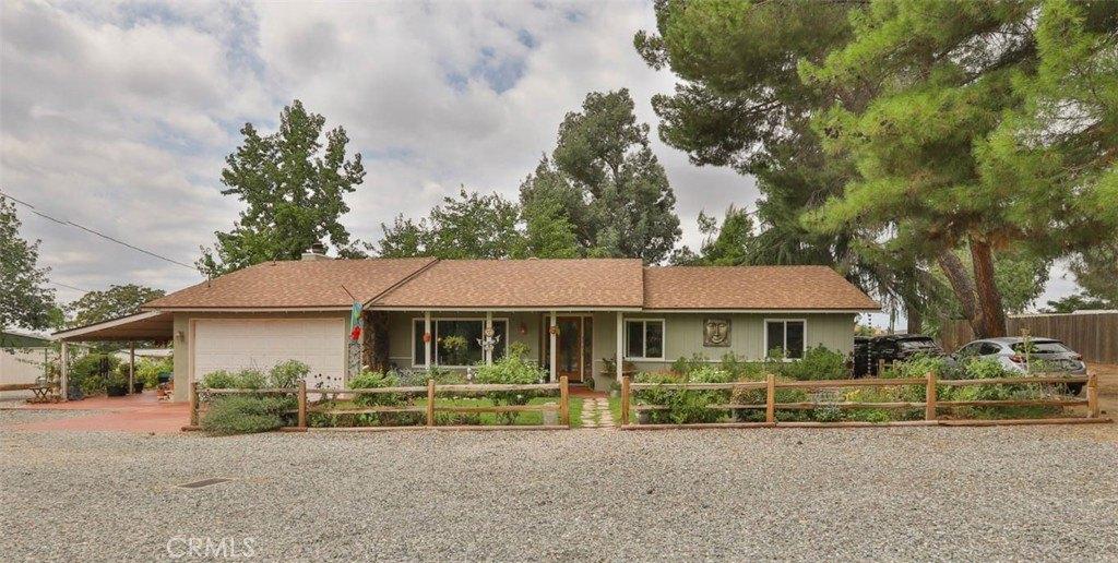 Tokay St, Cherry Valley, CA 92223