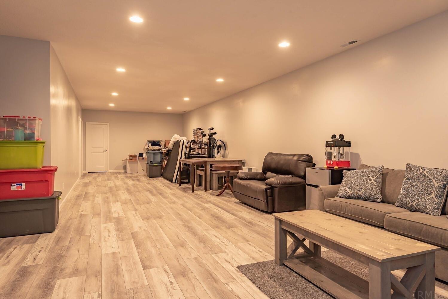 N Centennial Dr, Bloomington, IN 47404