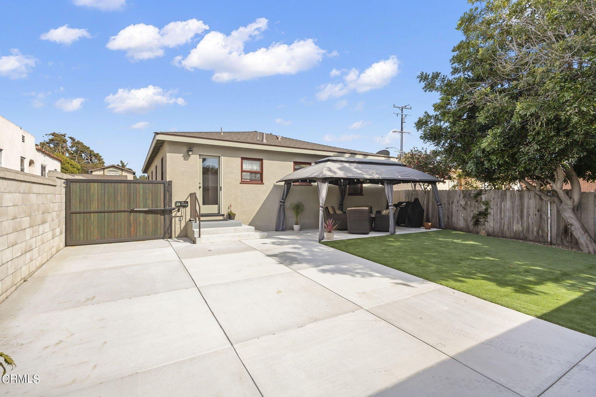 Coronado St, Ventura, CA 93001